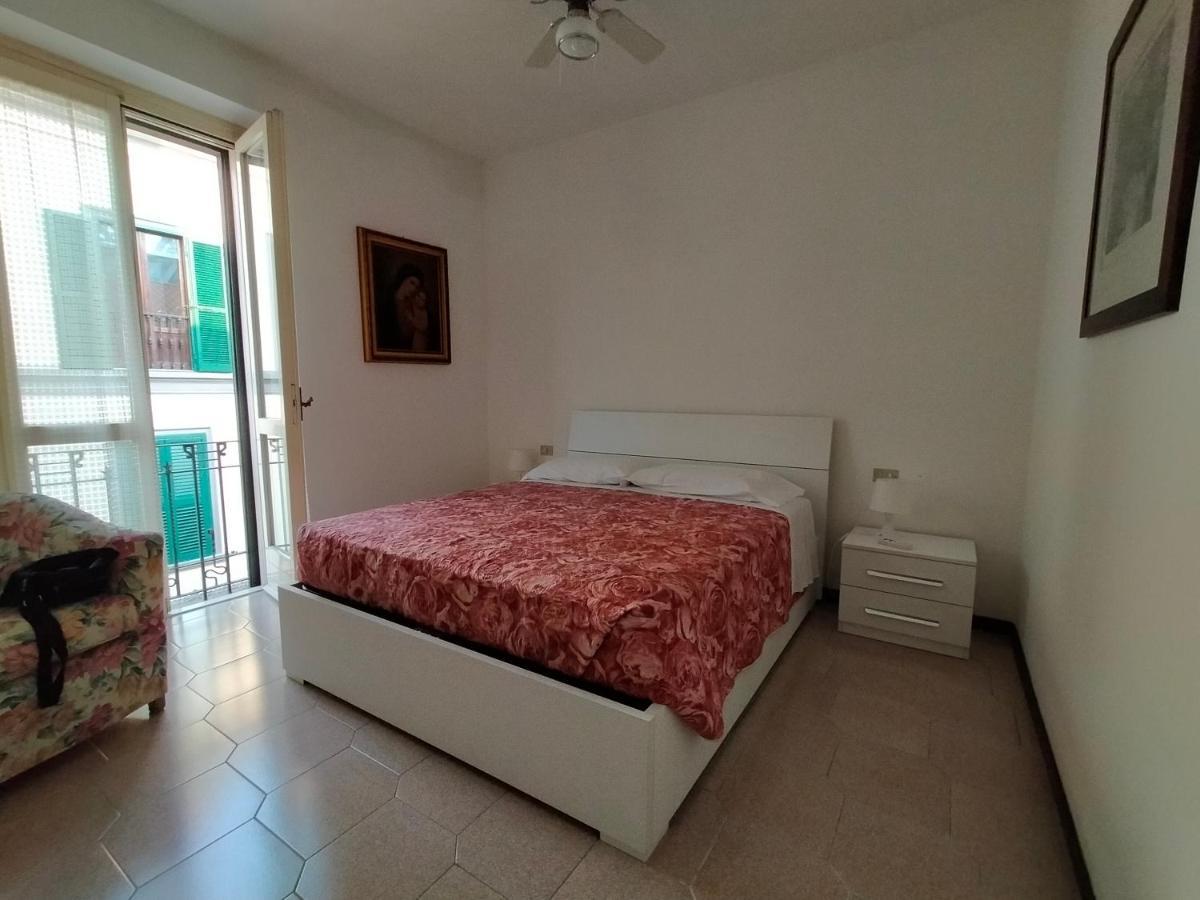 Central Guesthouse Cir 015146-Cni-01484 Milánó Kültér fotó