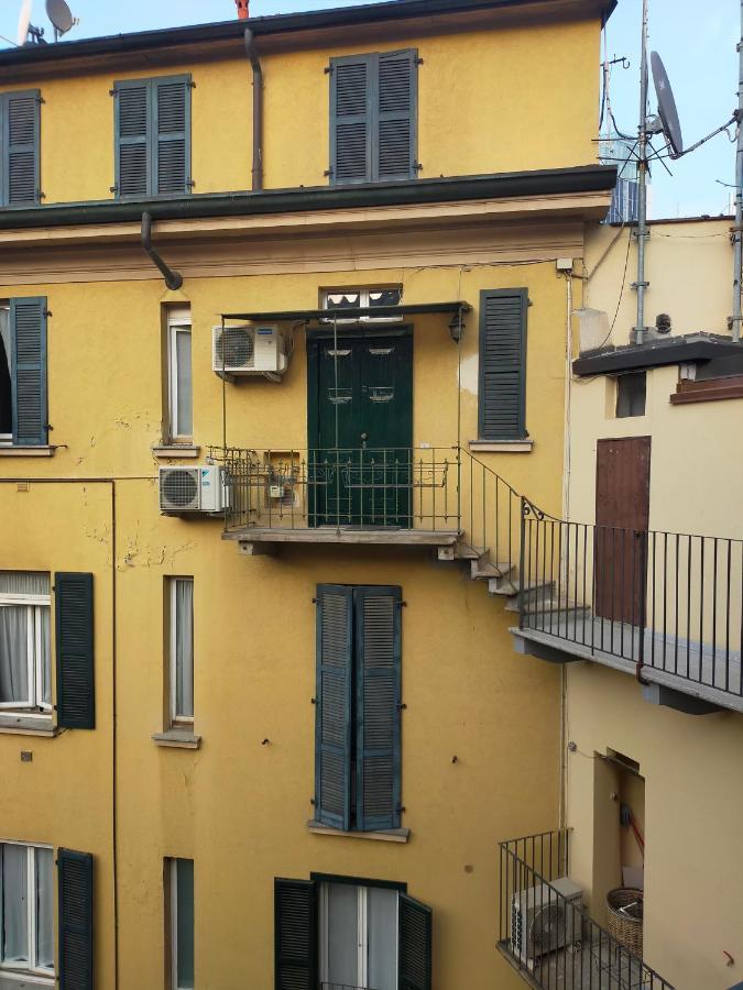 Central Guesthouse Cir 015146-Cni-01484 Milánó Kültér fotó
